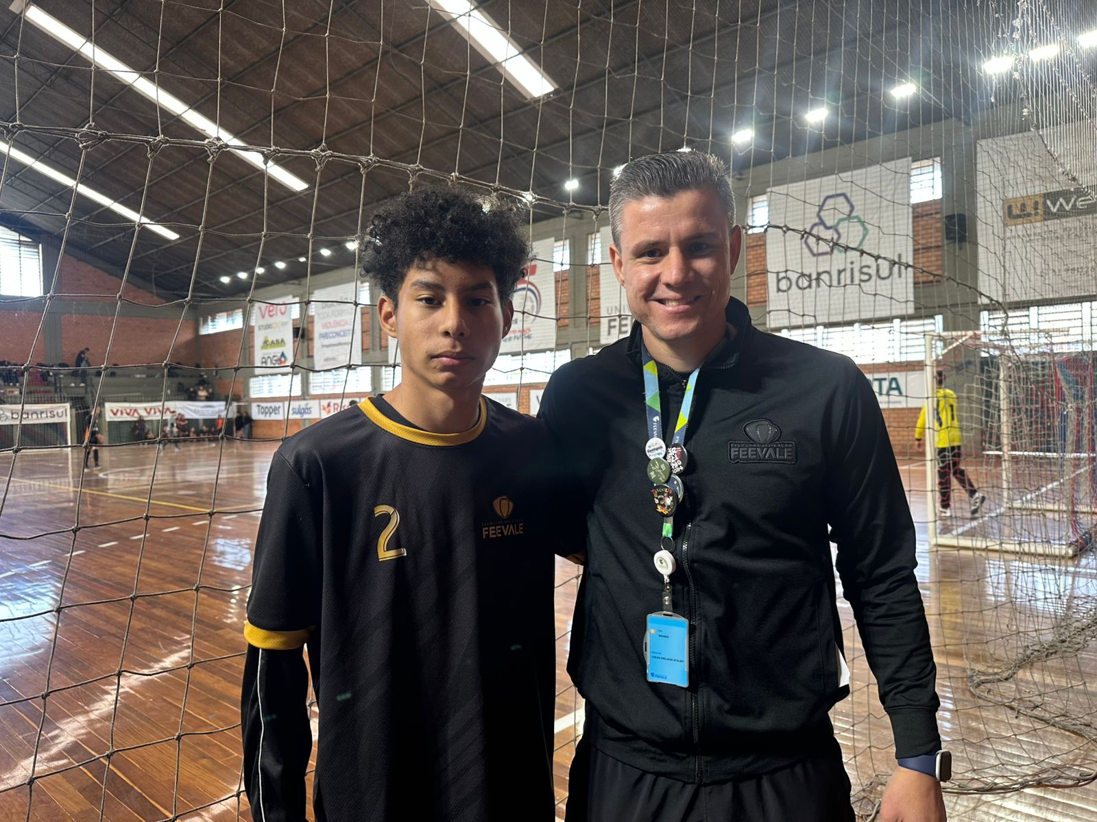 Do Futsal Social à bolsa de estudos: projeto transforma a vida de migrantes em Novo Hamburgo
