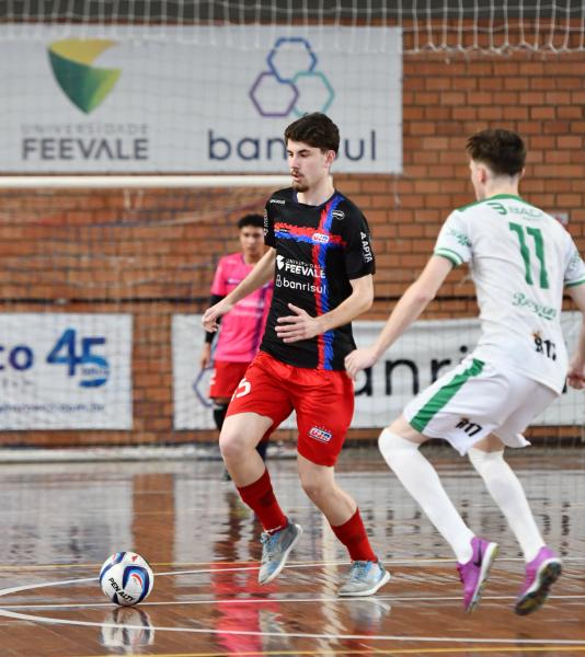 Brigando pelas primeiras posições no Gauchão, UJR/Feevale/Vero tem nova rodada de jogos em casa