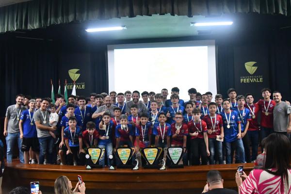 UJR celebra ano de qualificações e ampliações em seus projetos 