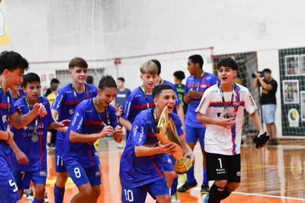 UJR/Feevale/Banrisul é campeã da Conferência Sul/Metropolitana do Gauchão Sub-15