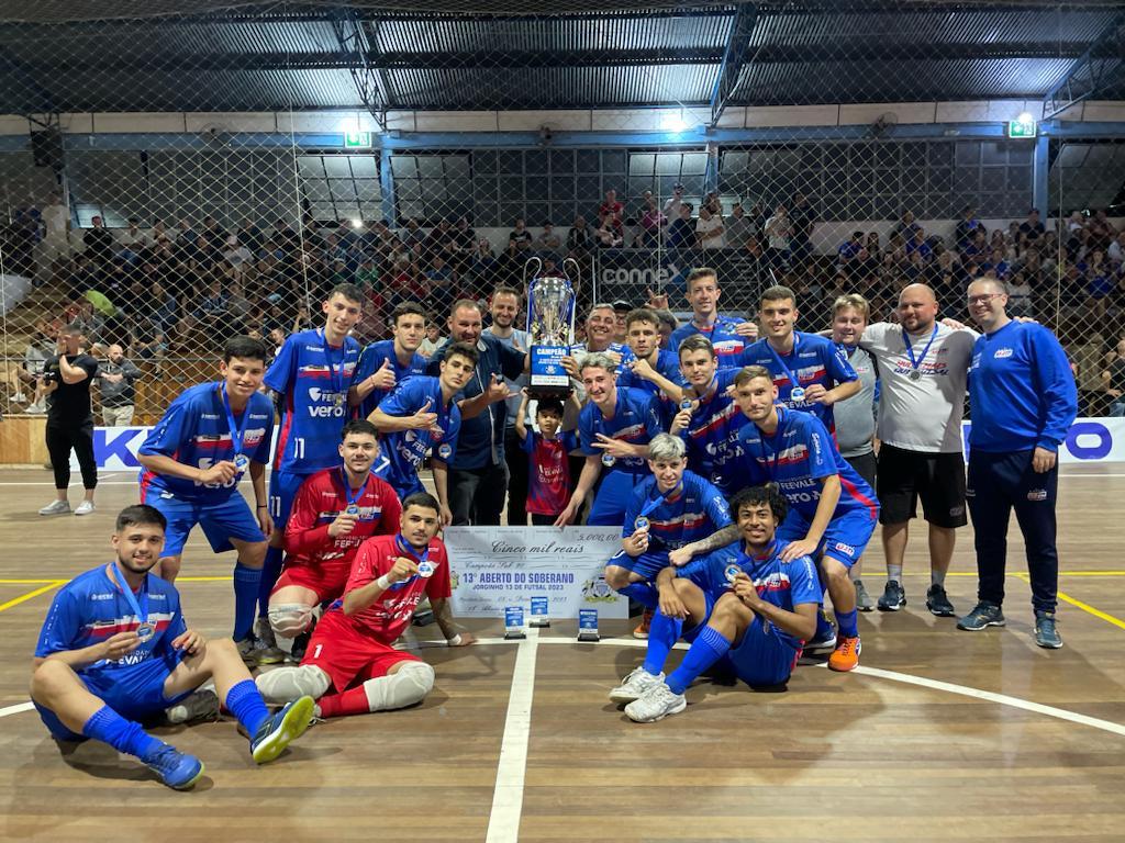 UJR/Feevale/Banrisul é campeã do Aberto do Soberano Sub-20 e Sub-18